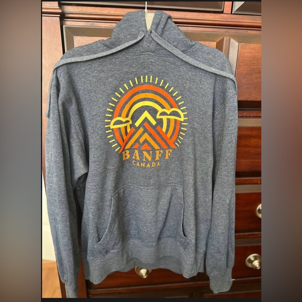 Banff Canada Men’s Large Hoodie